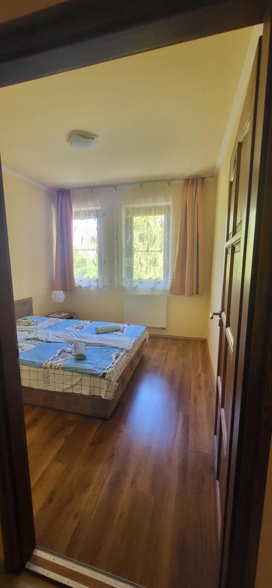 Bástya Apartmanház Sarvar Exterior foto