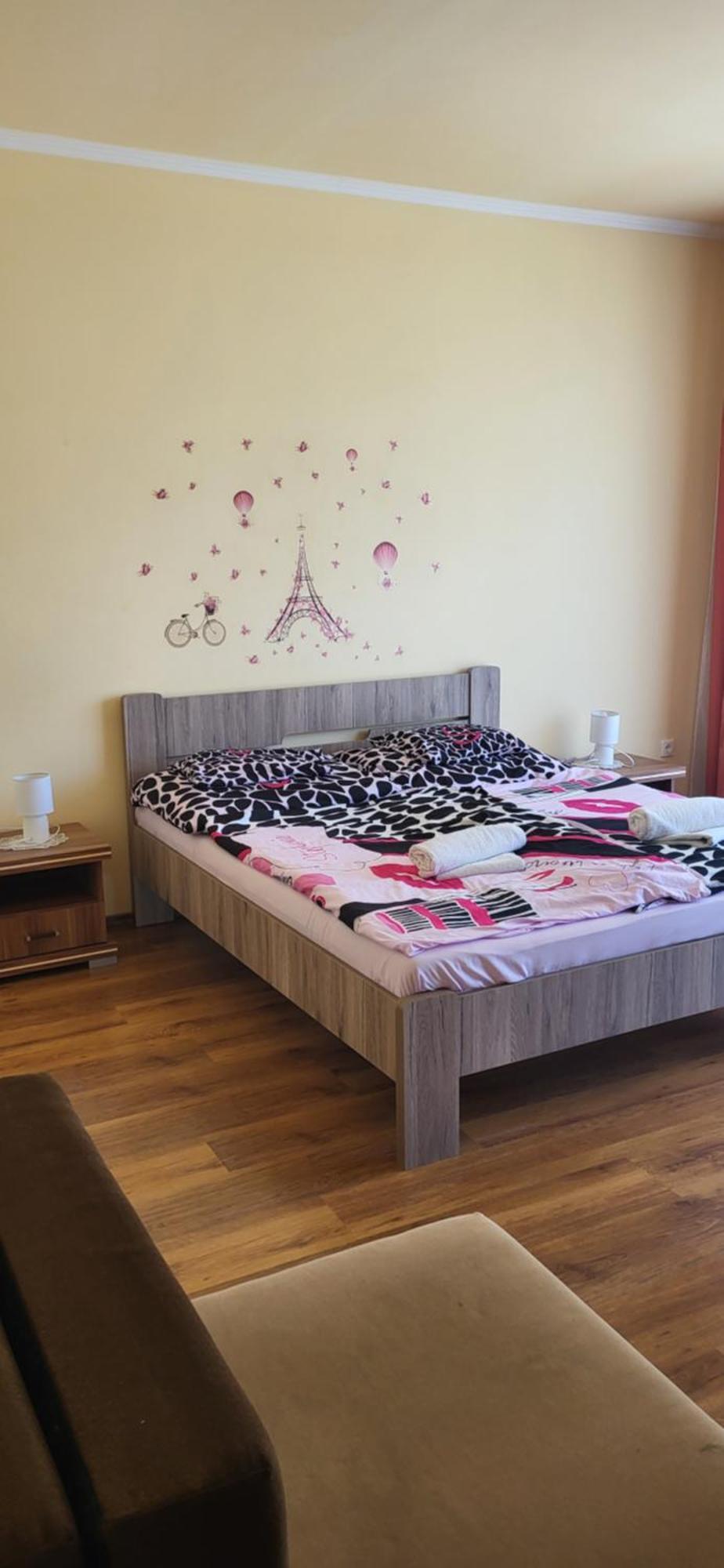 Bástya Apartmanház Sarvar Exterior foto