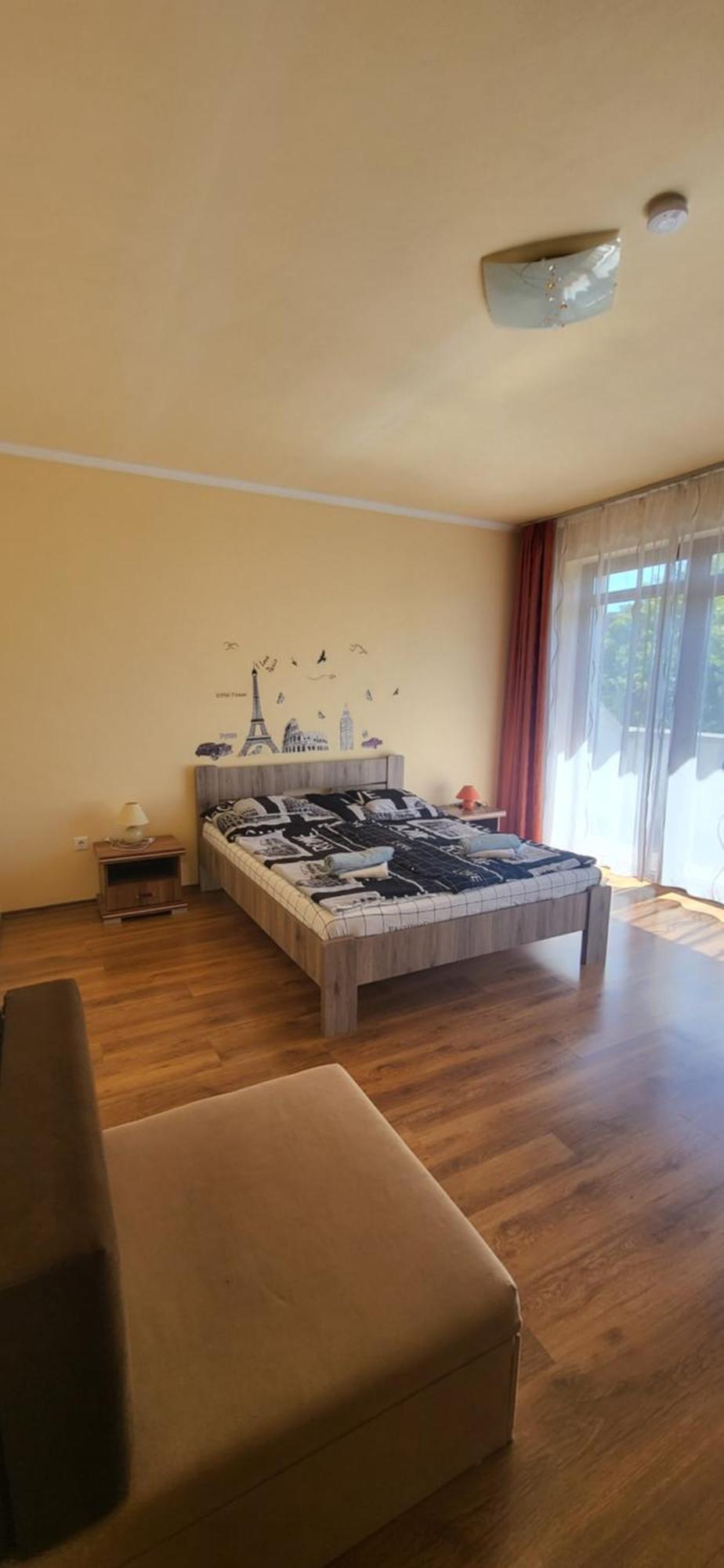 Bástya Apartmanház Sarvar Exterior foto