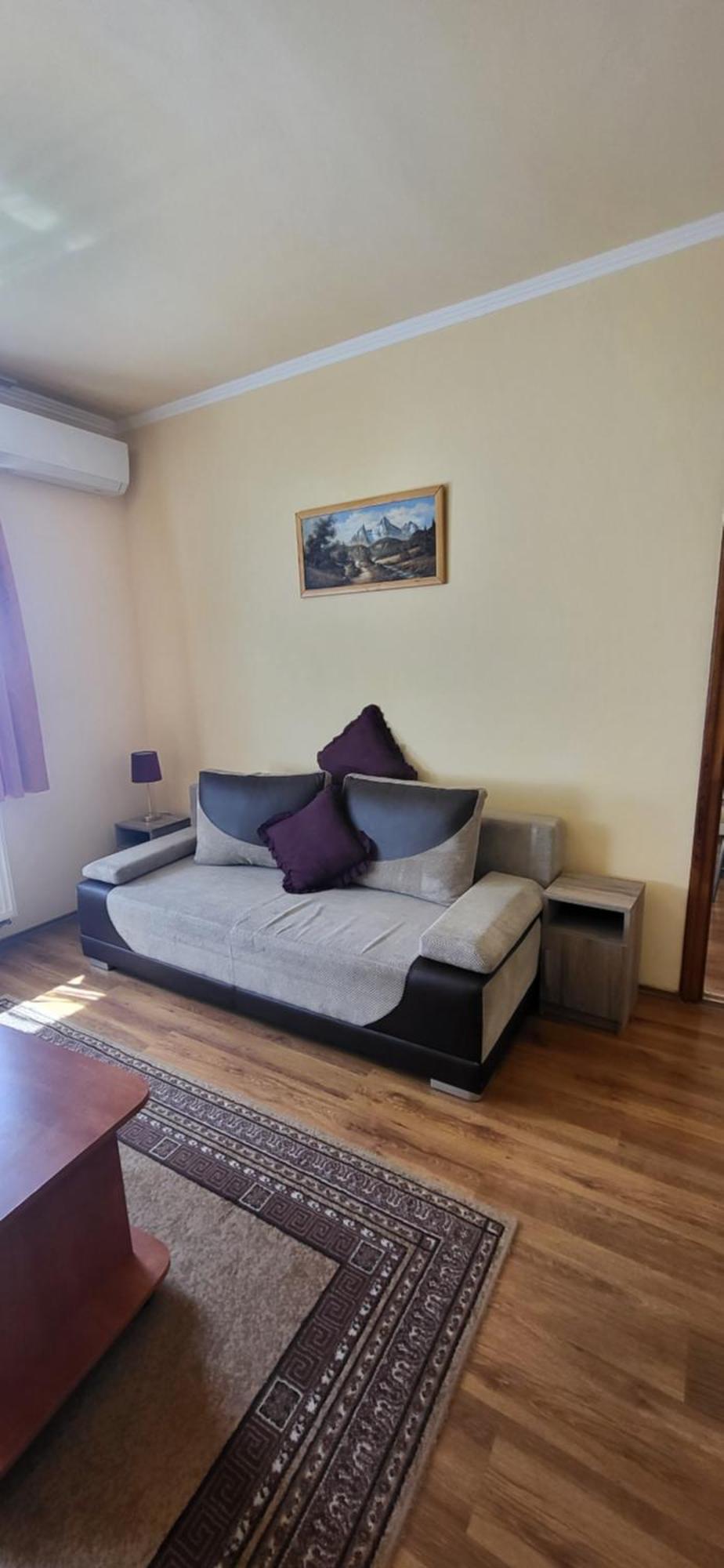 Bástya Apartmanház Sarvar Exterior foto